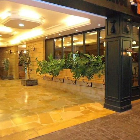 Viccini Suites Beirut Exterior foto